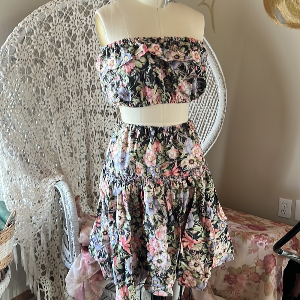 Floral two pieces set